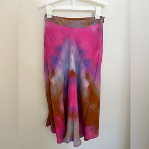 Elegant Tie-Dye Midi Skirt